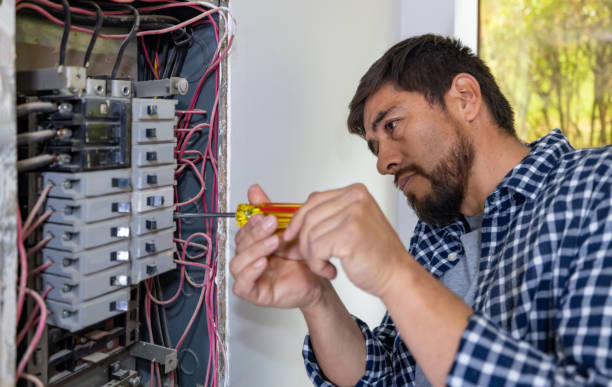 Best Electrical Outlet Repair  in Great Neck, NY